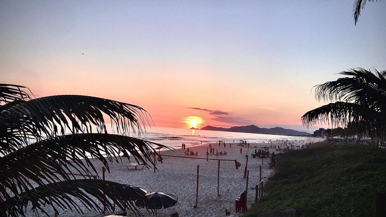Casa Na Barra Da Tijuca, Praia, 5q E Ac Hébergement de vacances *